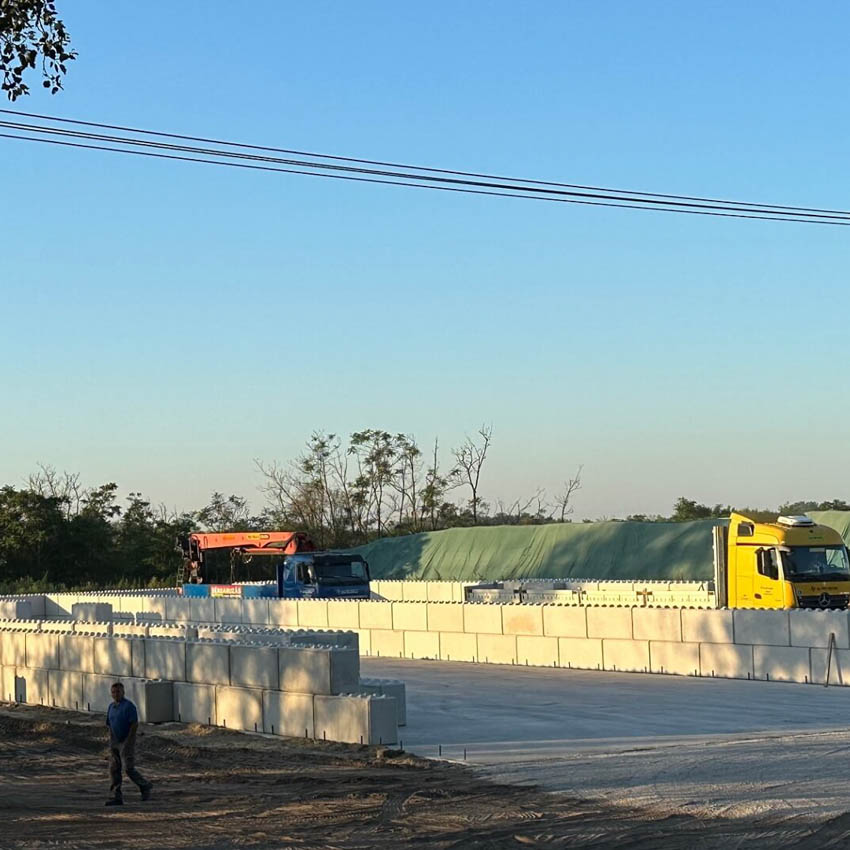 Betonkocka, világ „legnehezebb” építőjátéka profiknak!
