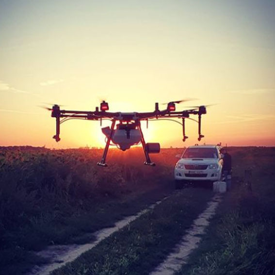 Agro Pilóta Shop - DJI – T30 Permetező drón