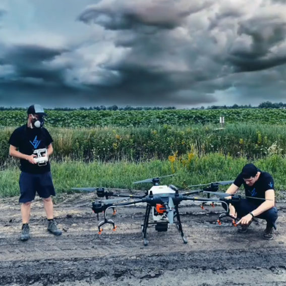 Agro Pilóta Shop - DJI – T30 Permetező drón