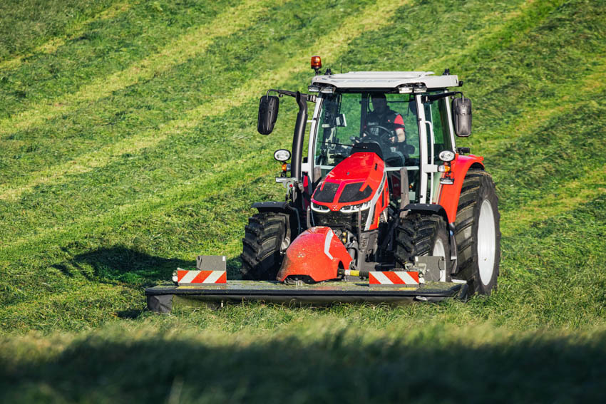 AgroRoll96 Kft. mezőgazdasági gépek, alkatrészek és kiegészítők
