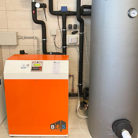 BES PUMP Kft. Hűtés-Fűtés-HMW készítés megújuló energiával