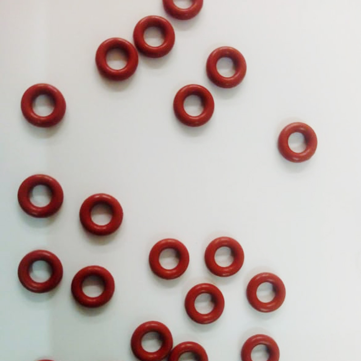 TÖMÍTÉSTECHNIKA, Szimeringek, O-gyűrűk, karmantyúk, gumizsinórok. O-Ring Kft.