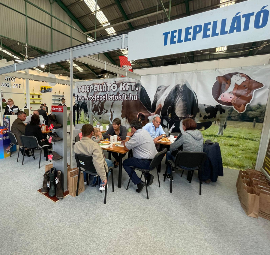 Teljes körű ellátás állattartó telepek részére, terítőjáratos szolgáltatással, Telepellátó Kft.