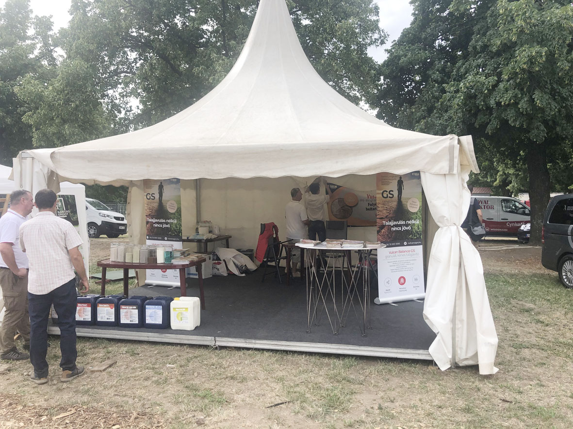 A VulcanAgro Kft által forgalmazott termékkel, nem csak többet és jobb minőségben tudnak 
							termelni, de a talajok romlása-kimerülése is megállítható.